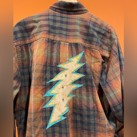 Upcycled Lands End flannel with lightning bolt patchwork large - Picture 3 of 5